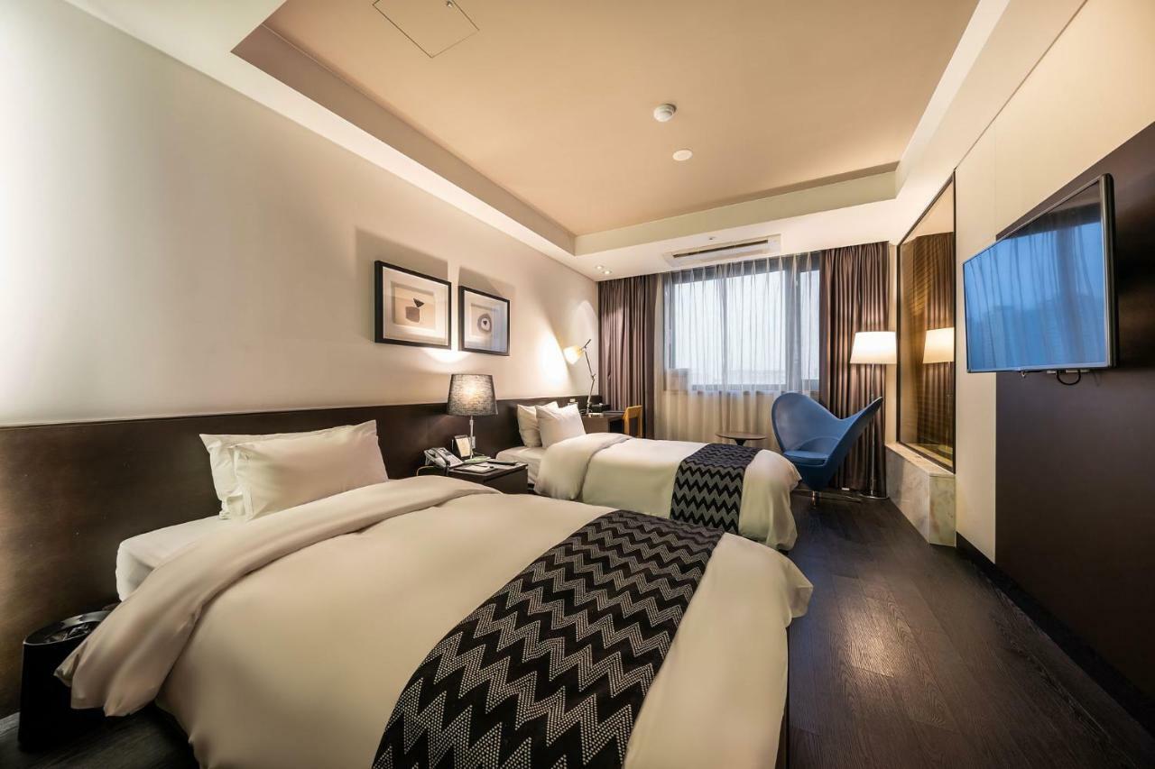 Hotel Iruda Anyang Zewnętrze zdjęcie